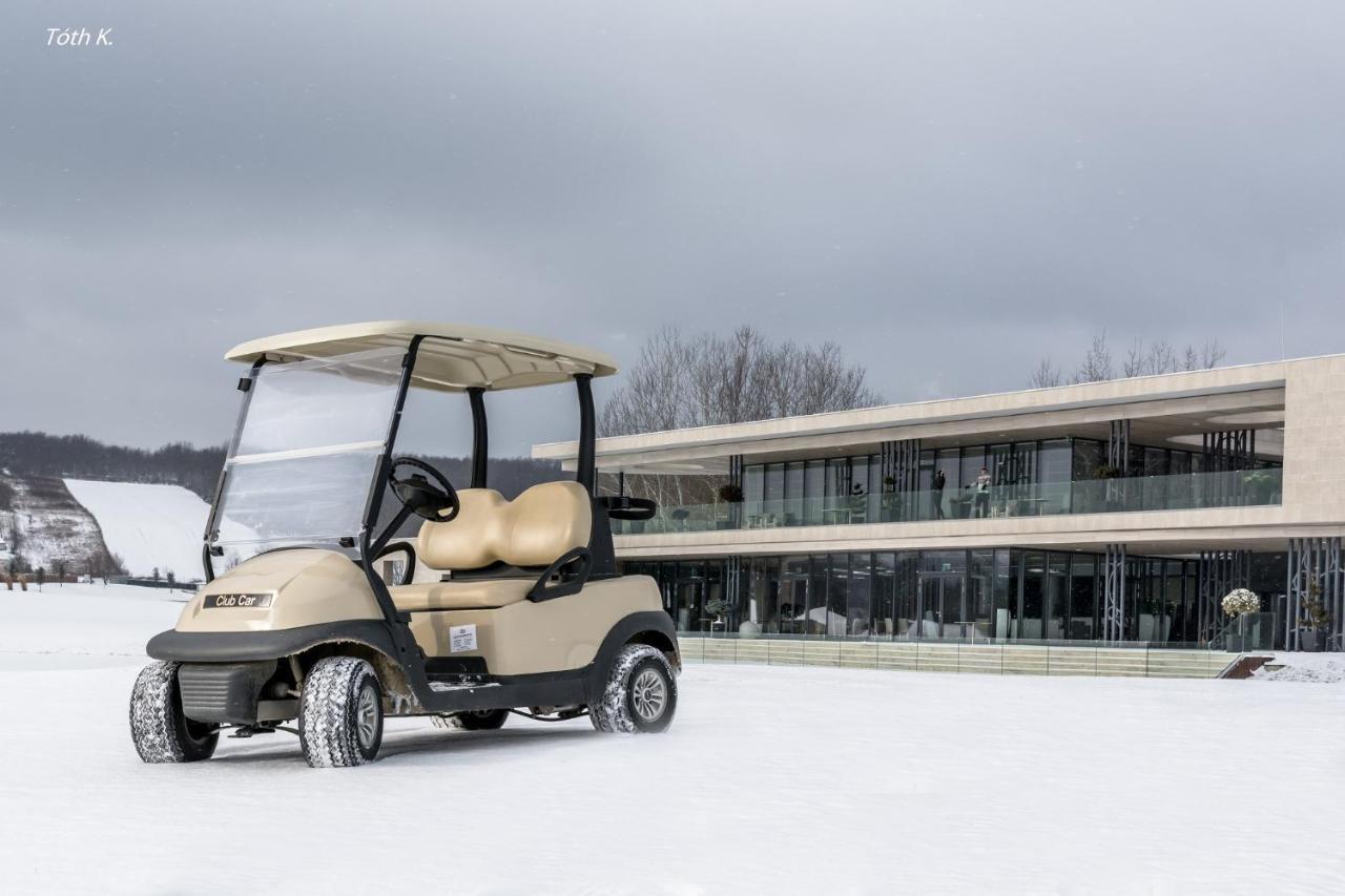 Zala Springs Golf Resort Zalacsány Exterior photo